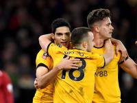 开云官网-关于狼队客场取得关键胜利，保级前景晴朗的信息