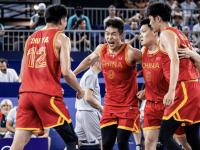 开云足球直播-江苏男篮击溃对手，全队表现出色