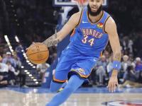 开云体育官网-开拓者主场击败雷霆，赢得两连胜