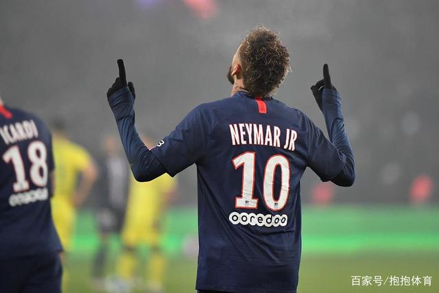 包含南特克服困境，取得连胜让球迷振奋的词条