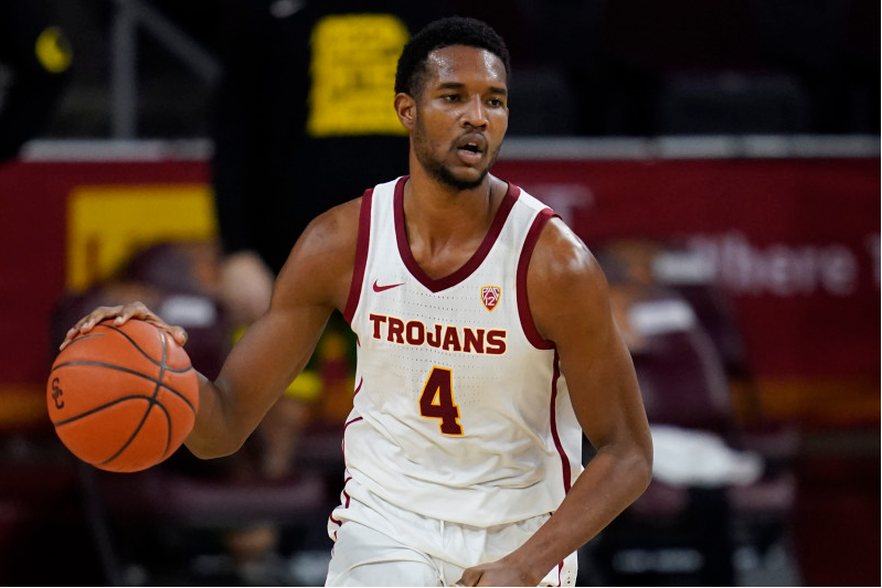 包含佛罗伦萨新签大将，期待带领球队东山再起的词条