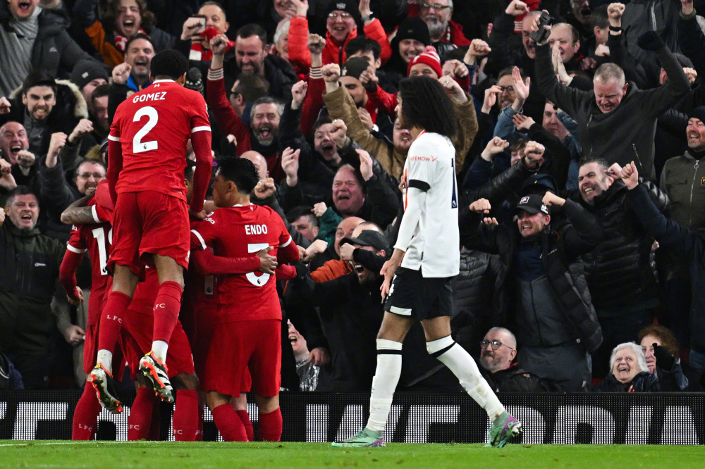 关于利物浦主场大胜，继续追赶积分榜榜首的信息