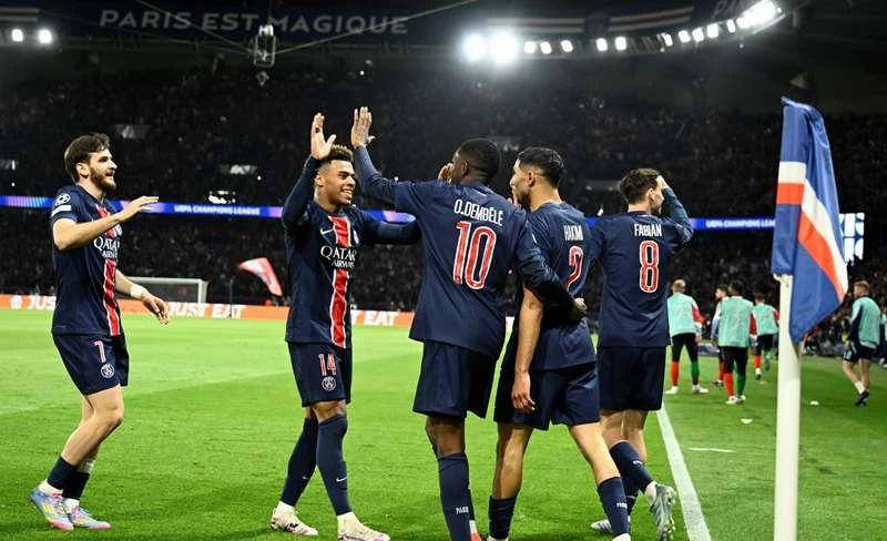 包含巴黎圣日耳曼斗志昂扬争夺欧洲纽带杯的词条 包含巴黎圣日耳曼斗志昂扬争夺欧洲纽带杯的词条