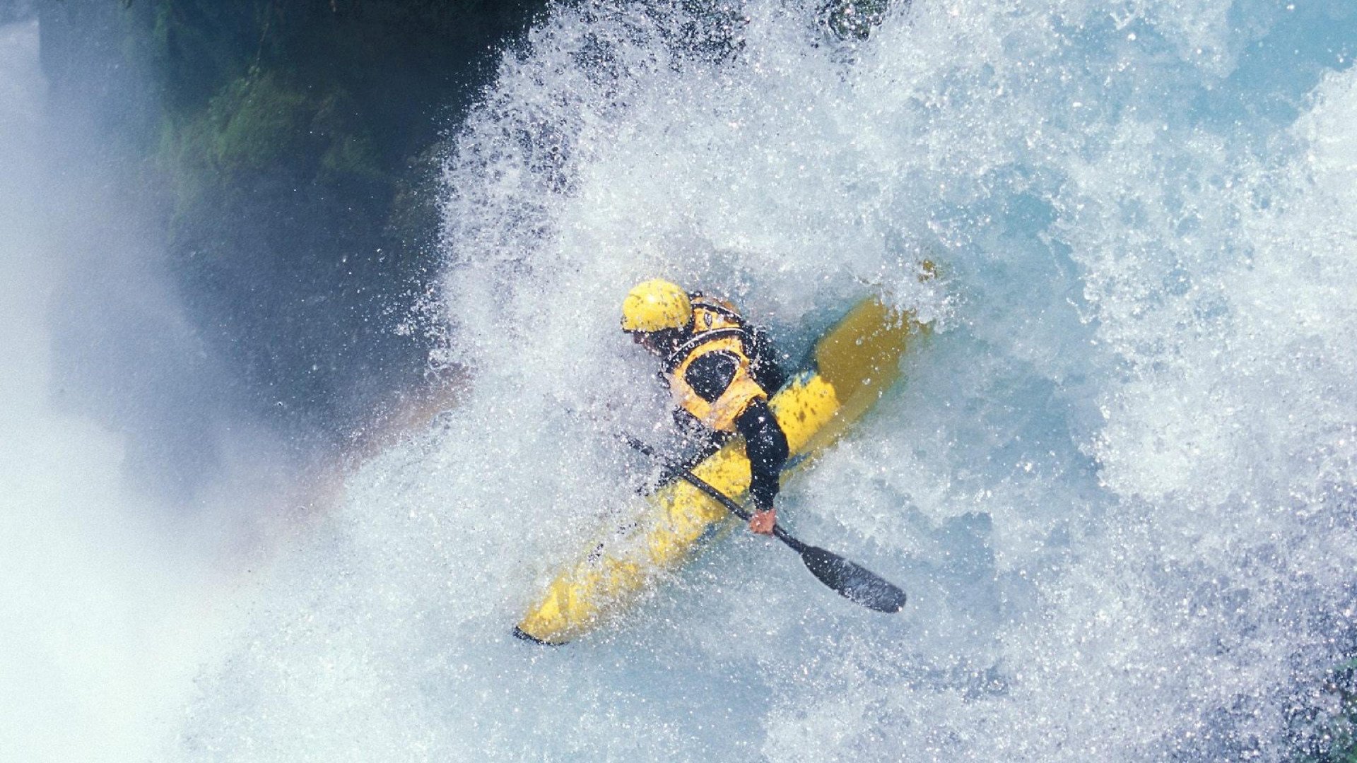 拉亚神扑定乾坤,丹麦强势晋级,奥地利悬念早逝